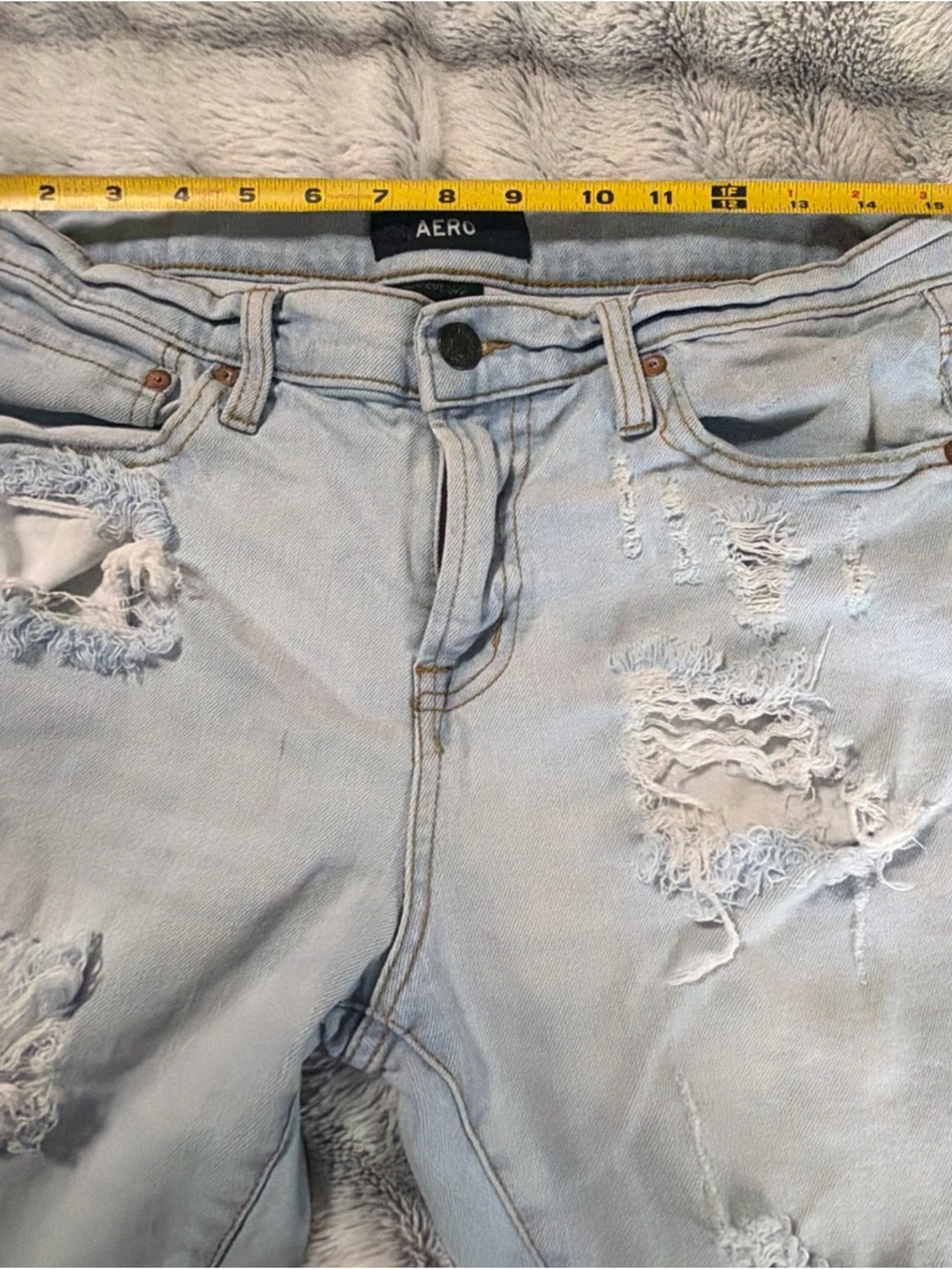 AERO Mens Slim Cut Off Denim Shorts Size 30 Distressed Blue Jean Raw Hem - Picture 2 of 11